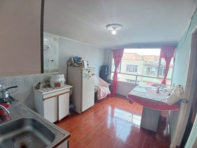 Casa de 6 alcobas en venta en Atahualpa, Bogotá, 200 m² · foto 9 de 13