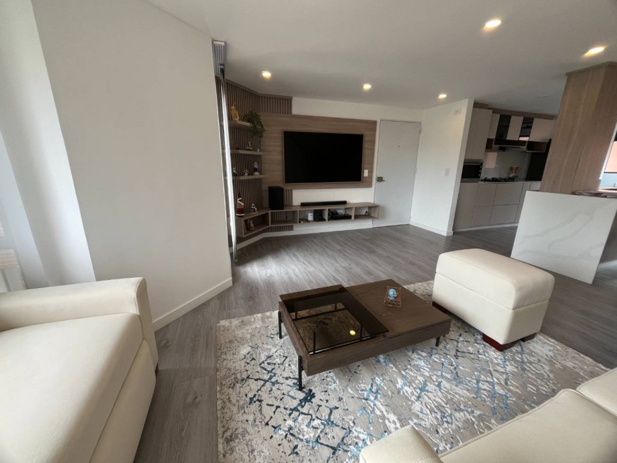 Apartamento en venta en Mazuren, Bogotá · foto 10 de 20