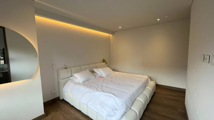 Apartamento de 2 alcobas en arriendo en Los Balsos, Medellín, 92 m² · foto 10 de 14
