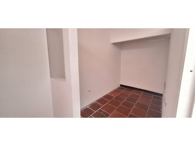Casa de 11 alcobas en arriendo en La Castellana, Armenia, 350 m² · foto 19 de 19