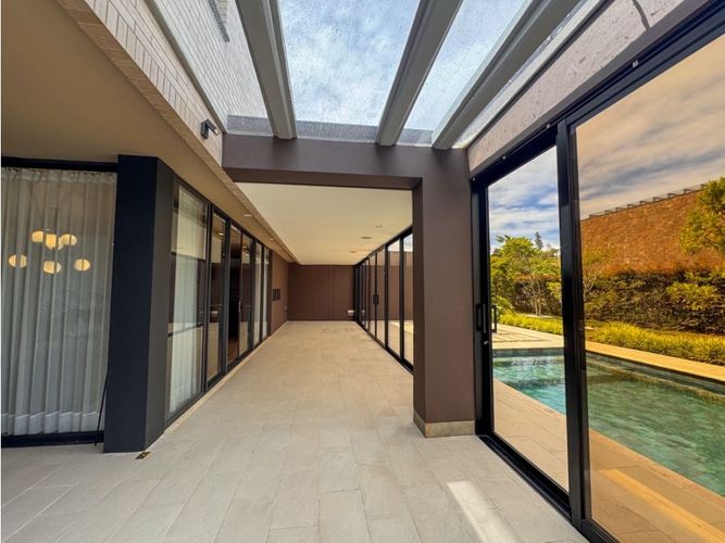Casa de 3 alcobas en venta en Las Palmas, Envigado, 480 m² · foto 9 de 24