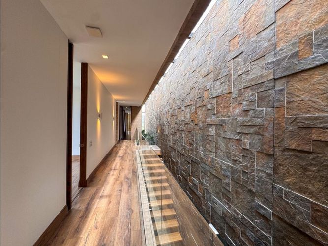 Casa de 3 alcobas en venta en Las Palmas, Envigado, 480 m² · foto 16 de 24