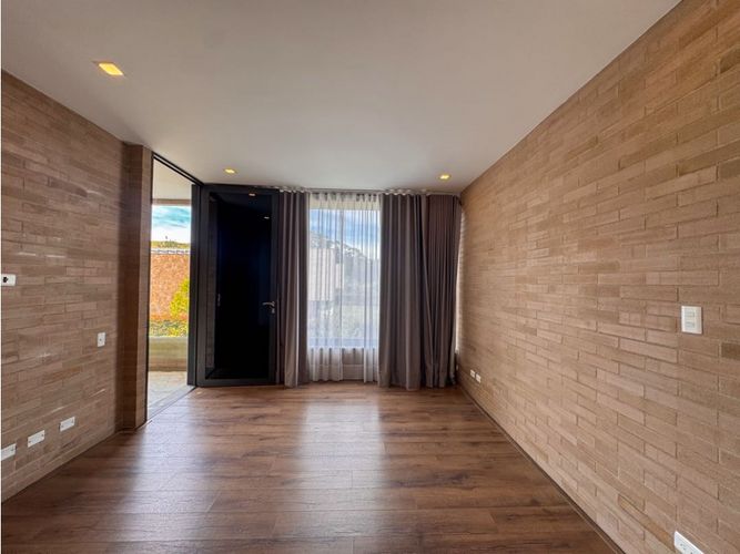 Casa de 3 alcobas en venta en Las Palmas, Envigado, 480 m² · foto 17 de 24