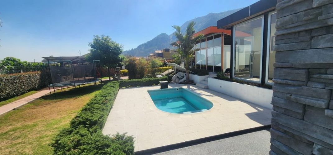 Casa de 4 alcobas en venta en Siberia, Cota, 1680 m² · foto 4 de 22