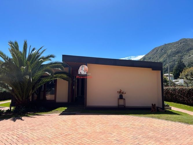 Casa de 4 alcobas en venta en Siberia, Cota, 1680 m² · foto 6 de 22