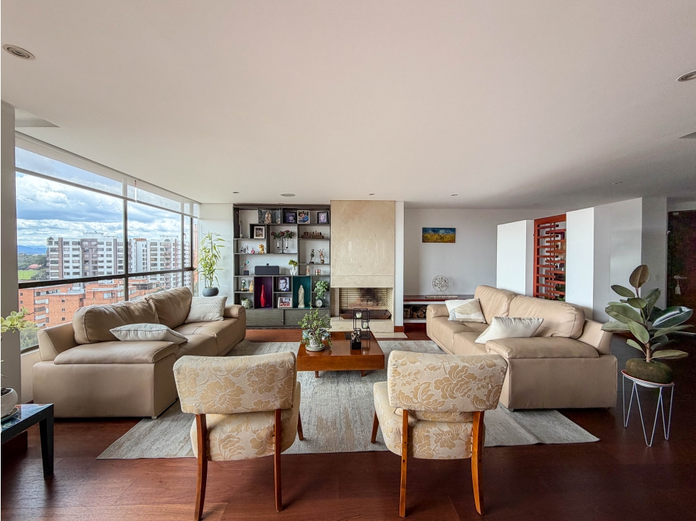 Apartamento en venta en Santa Barbara, Bogotá · foto 3 de 24