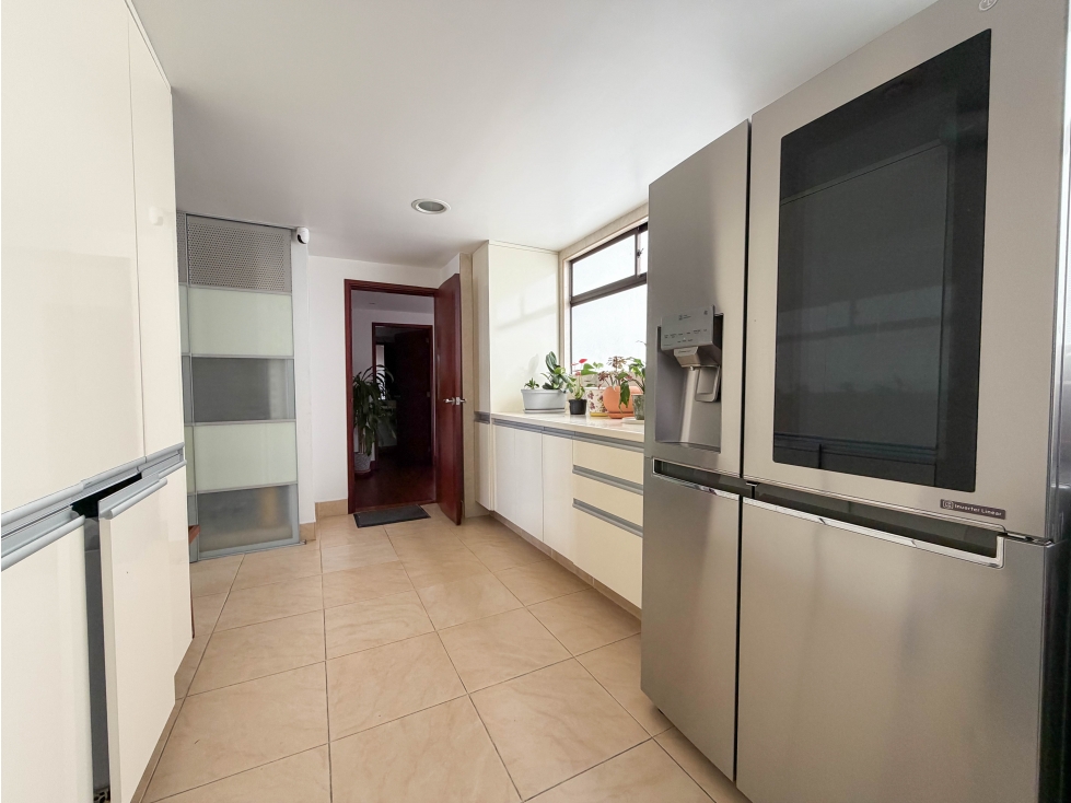 Apartamento en venta en Santa Barbara, Bogotá · foto 10 de 24