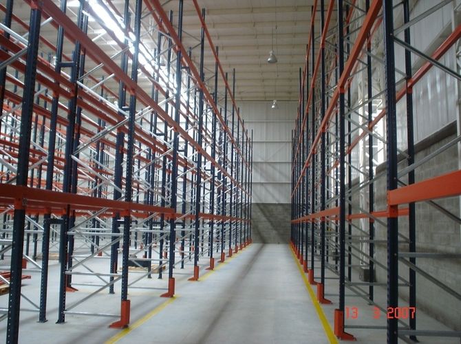 Bodega en arriendo en Palmaseca, Yumbo · foto 3 de 24