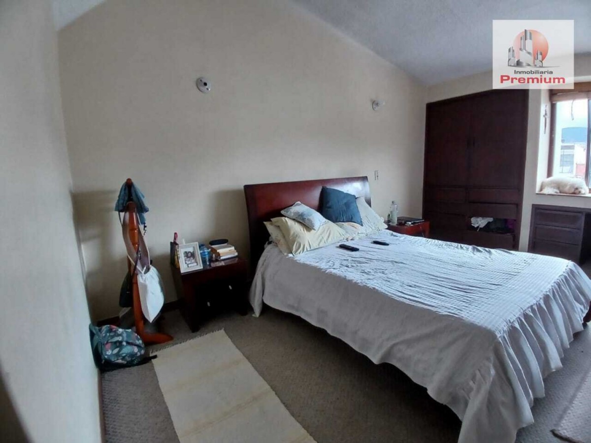 Casa en venta en Las Villas, Bogotá · foto 9 de 24