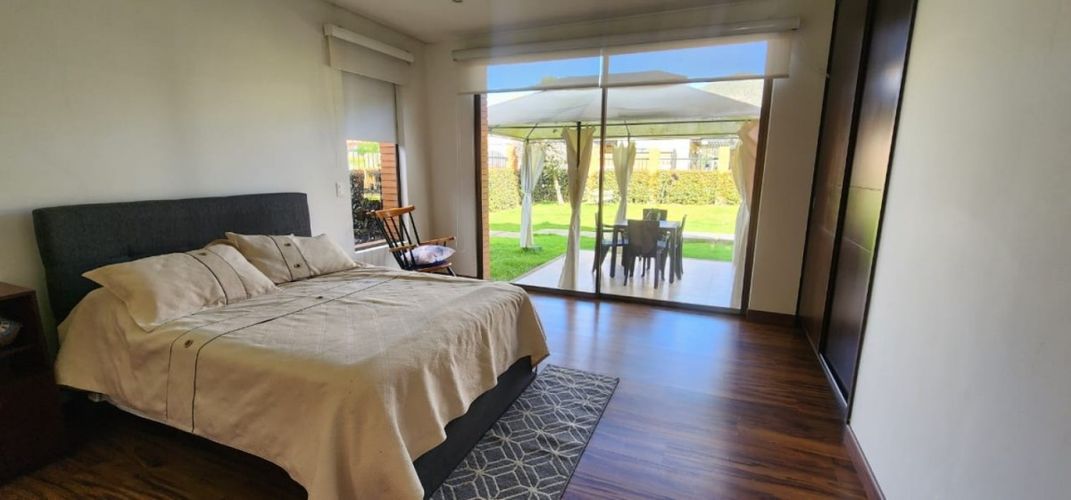 Casa de 5 alcobas en venta en Siberia, Cota, 440 m² · foto 17 de 24