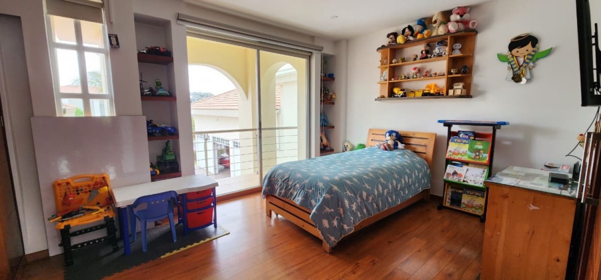 Casa en venta en Guaymaral, Bogotá · foto 5 de 24
