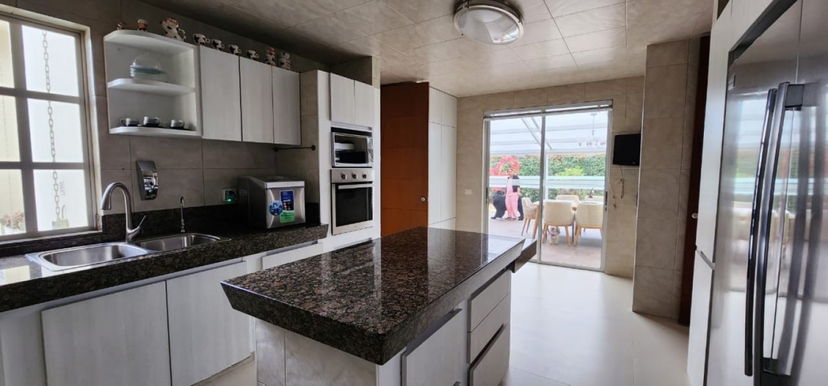 Casa en venta en Guaymaral, Bogotá · foto 10 de 24