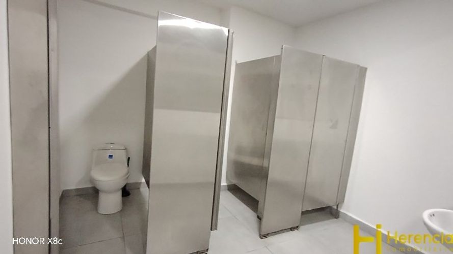 Local en arriendo en Carlos E Restrepo, Medellín, 345 m² · foto 9 de 11