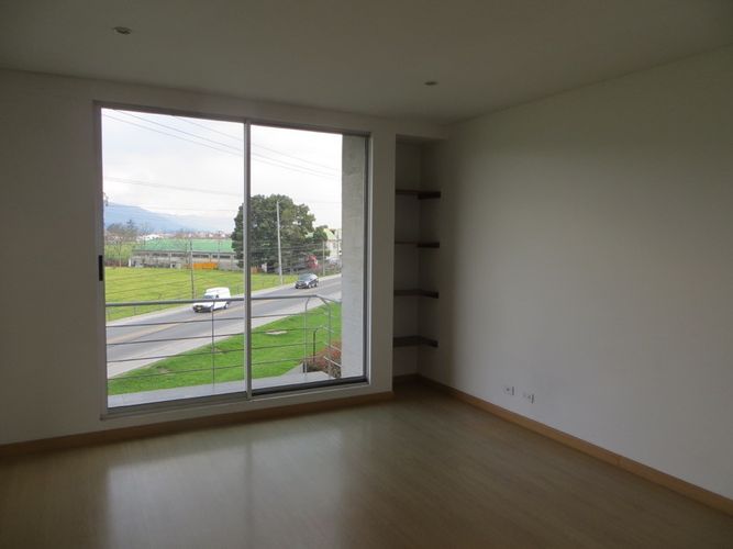 Oficina en venta en Samaria, Chía, 41 m² · foto 3 de 5