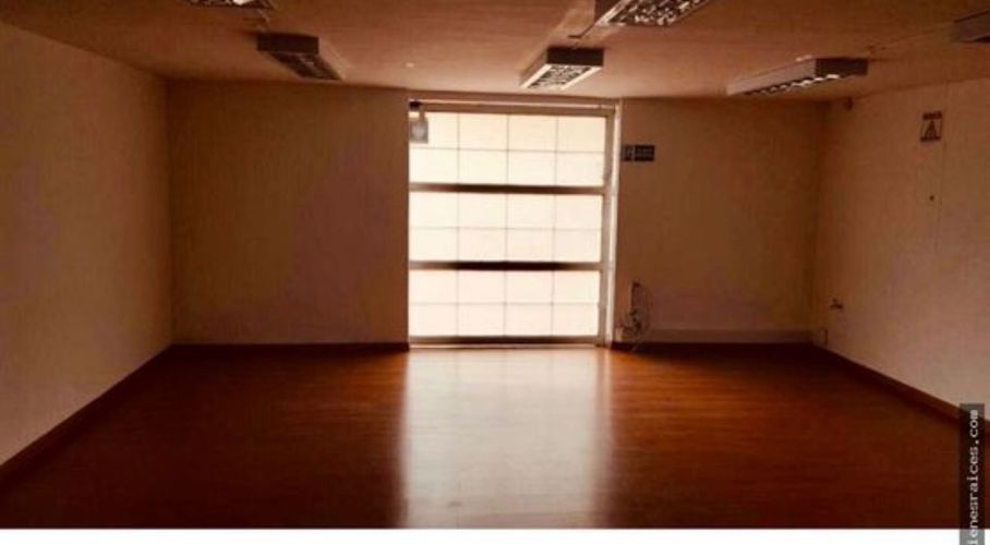 Casa de 7 alcobas en venta en Chico Norte, Bogotá, 665 m² · foto 2 de 4