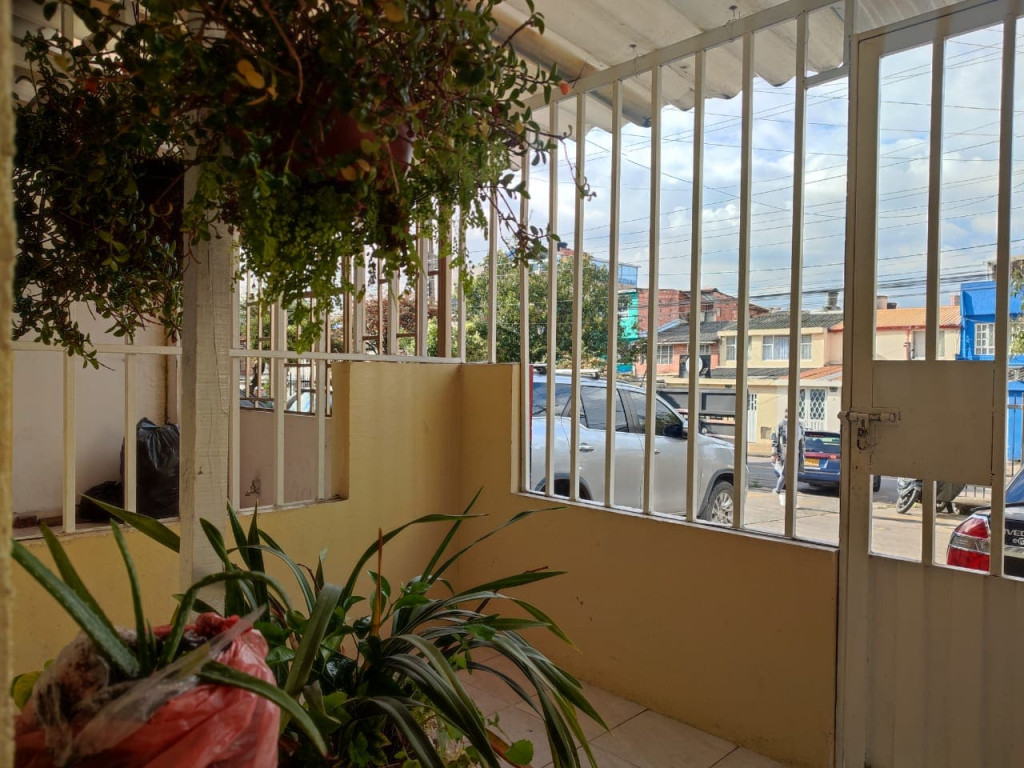 Casa en venta en Gustavo Restrepo, Bogotá · foto 4 de 24