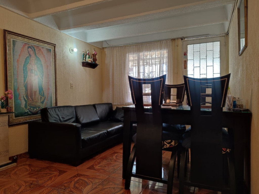 Casa en venta en Gustavo Restrepo, Bogotá · foto 5 de 24