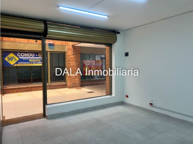 Local en venta en Laura Vicuña, Chía, 17 m² · foto 2 de 10