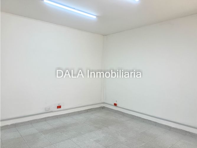 Local en venta en Laura Vicuña, Chía, 17 m² · foto 3 de 10