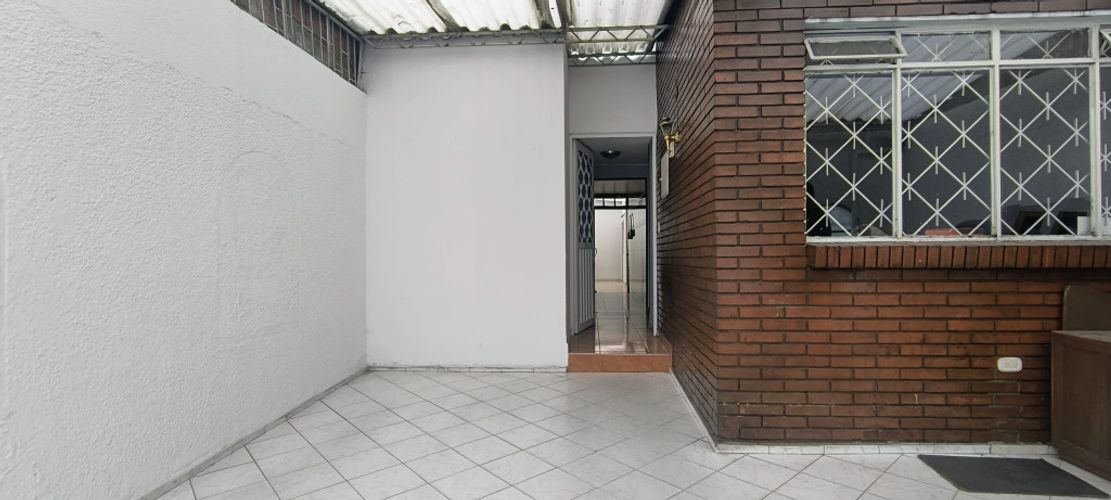 Casa de 4 alcobas en venta en La Guaca, Bogotá, 138 m² · foto 2 de 21