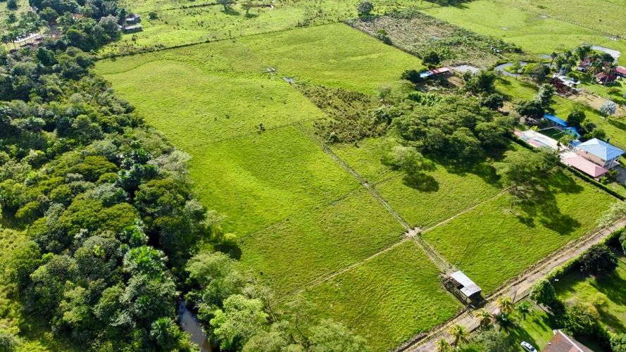 Lote en venta en Santa Helena Baja, Villavicencio, 50 m² · foto 2 de 2