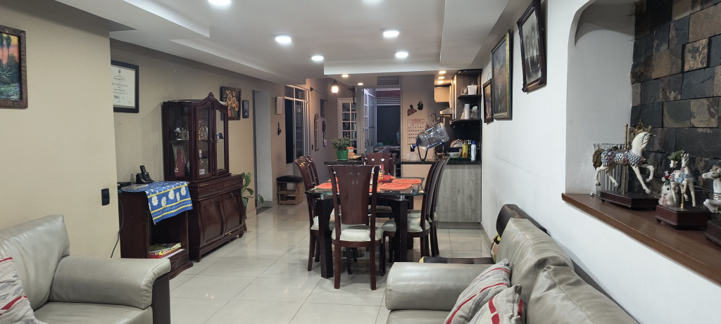 Casa en venta en Santa Isabel, Bogotá · foto 6 de 24