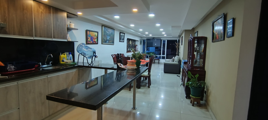 Casa en venta en Santa Isabel, Bogotá · foto 9 de 24