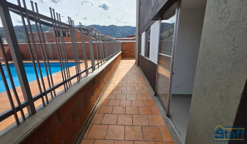 Apartamento en venta en Niquia, Bello, 103 m² · foto 8 de 11