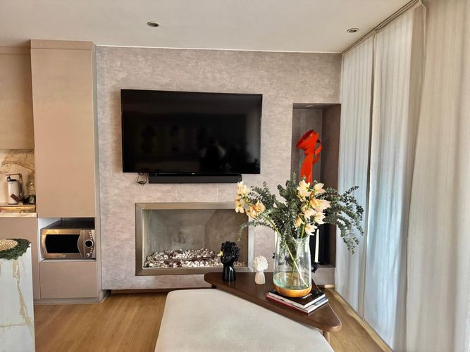 Apartamento de 2 alcobas en venta en Chicó Reservado, Bogotá, 145 m² · foto 4 de 16