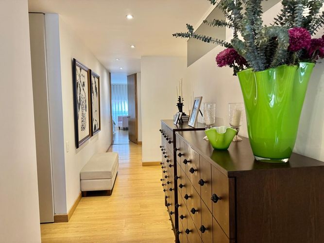 Apartamento de 2 alcobas en venta en Chicó Reservado, Bogotá, 145 m² · foto 11 de 16