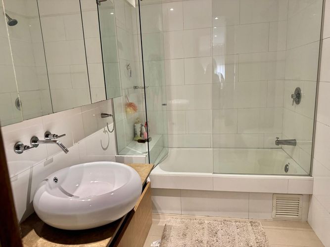 Apartamento de 2 alcobas en venta en Chicó Reservado, Bogotá, 145 m² · foto 7 de 16
