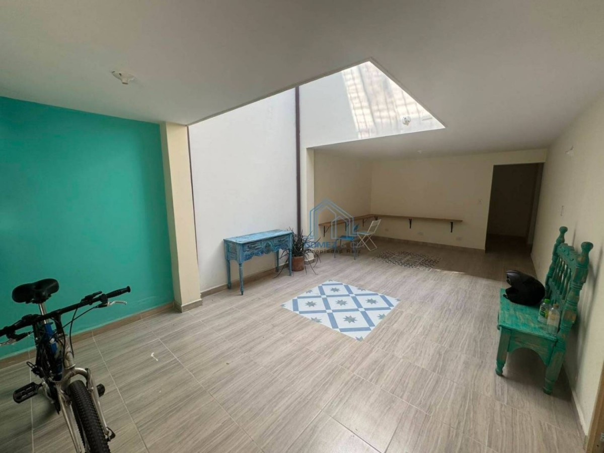 Casa en arriendo en Cerro Nutibara, Medellín · foto 2 de 23