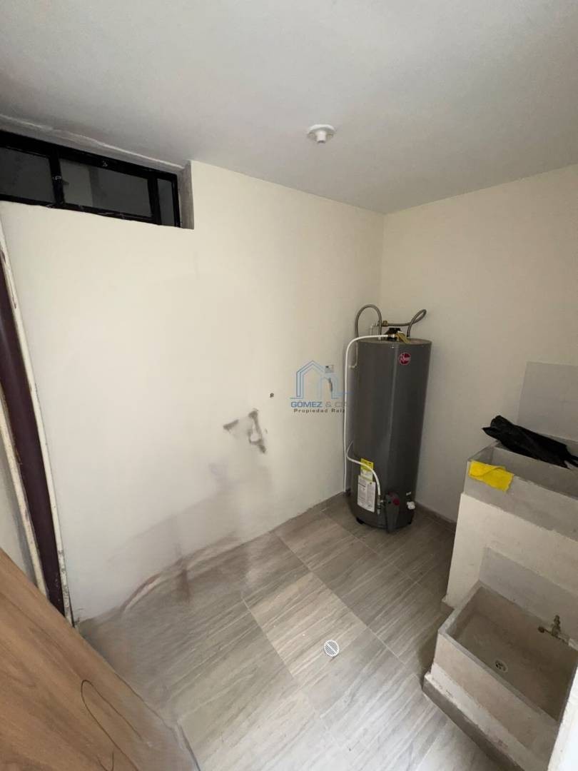 Casa en arriendo en Cerro Nutibara, Medellín · foto 5 de 23