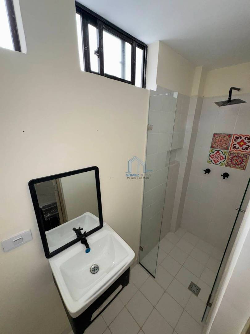 Casa en arriendo en Cerro Nutibara, Medellín · foto 9 de 23