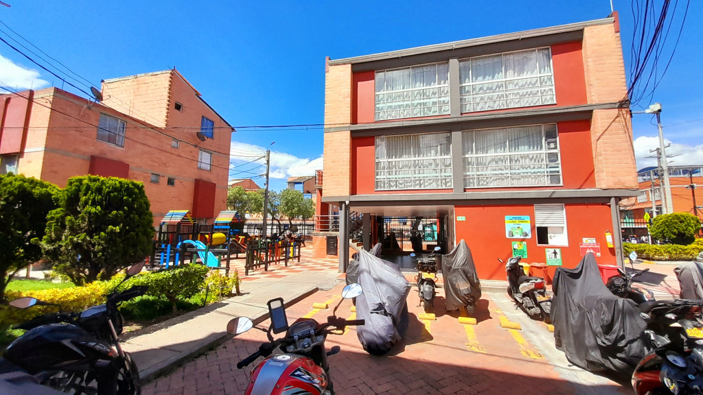 Casa en venta en El Porvenir, Bogotá · foto 5 de 24