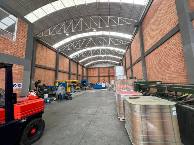 Bodega en arriendo en Centro Tocancipá, Tocancipá, 984 m² · foto 8 de 21