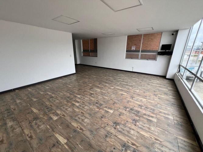Bodega en arriendo en Centro Tocancipá, Tocancipá, 984 m² · foto 18 de 21