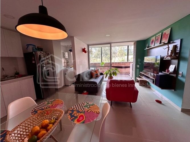 Apartaestudio en venta en La Ferreria, Bello, 88 m² · foto 1 de 18