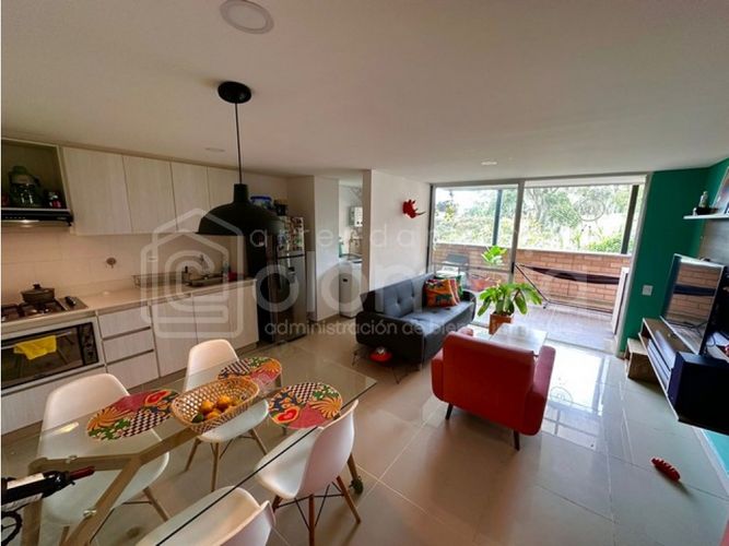 Apartaestudio en venta en La Ferreria, Bello, 88 m² · foto 2 de 18