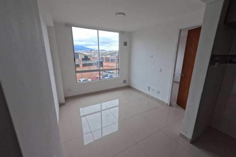 Apartamento en venta en San Andresito, Bogotá · foto 4 de 14