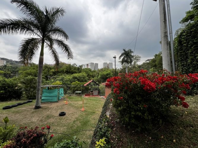 Apartamento de 2 alcobas en venta en Aguacatal, Cali, 62 m² · foto 18 de 24