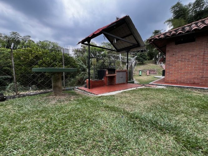 Apartamento de 2 alcobas en venta en Aguacatal, Cali, 62 m² · foto 21 de 24