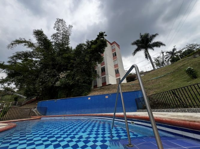 Apartamento de 2 alcobas en venta en Aguacatal, Cali, 62 m² · foto 23 de 24