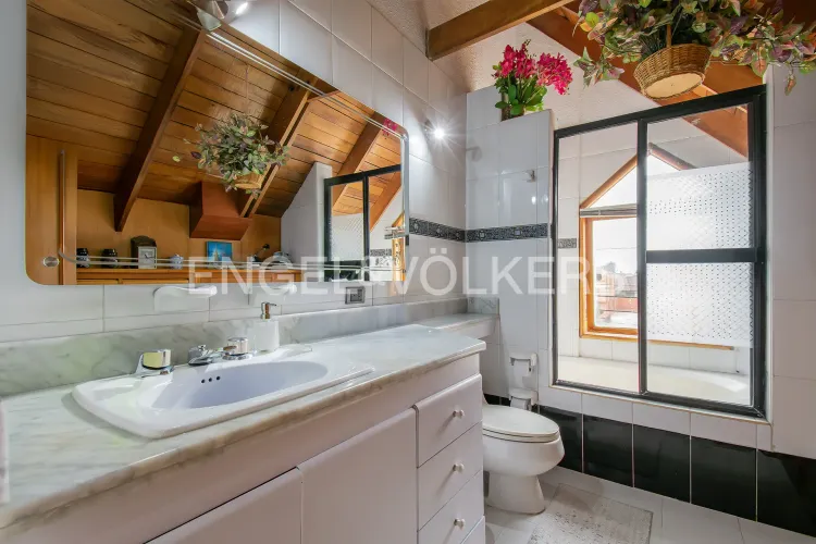 Casa de 4 alcobas en venta en Los Zipas, Chía, 290 m² · foto 13 de 18