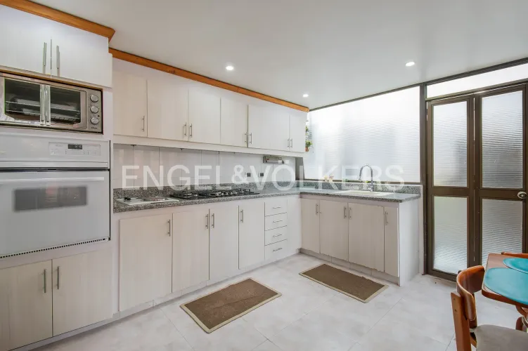 Casa de 4 alcobas en venta en Los Zipas, Chía, 290 m² · foto 5 de 18