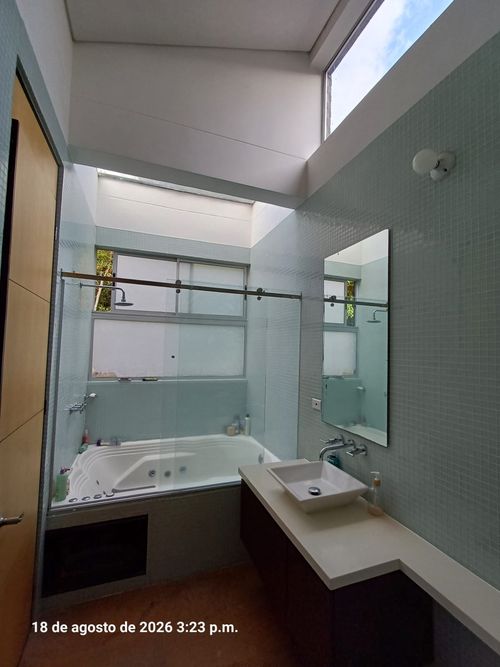 Casa de 5 alcobas en venta en Loma Del Esmeraldal, Envigado, 345 m² · foto 11 de 20
