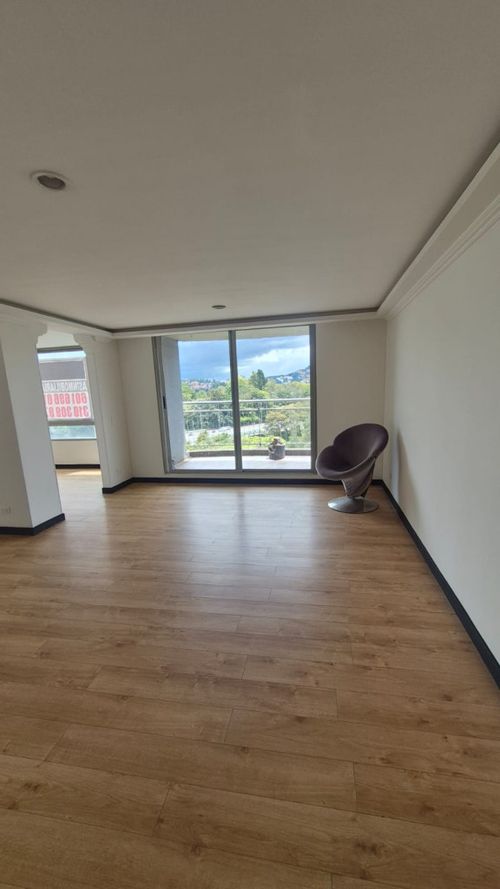 Apartamento de 3 alcobas en arriendo en Ilarco, Bogotá, 199 m² · foto 24 de 24