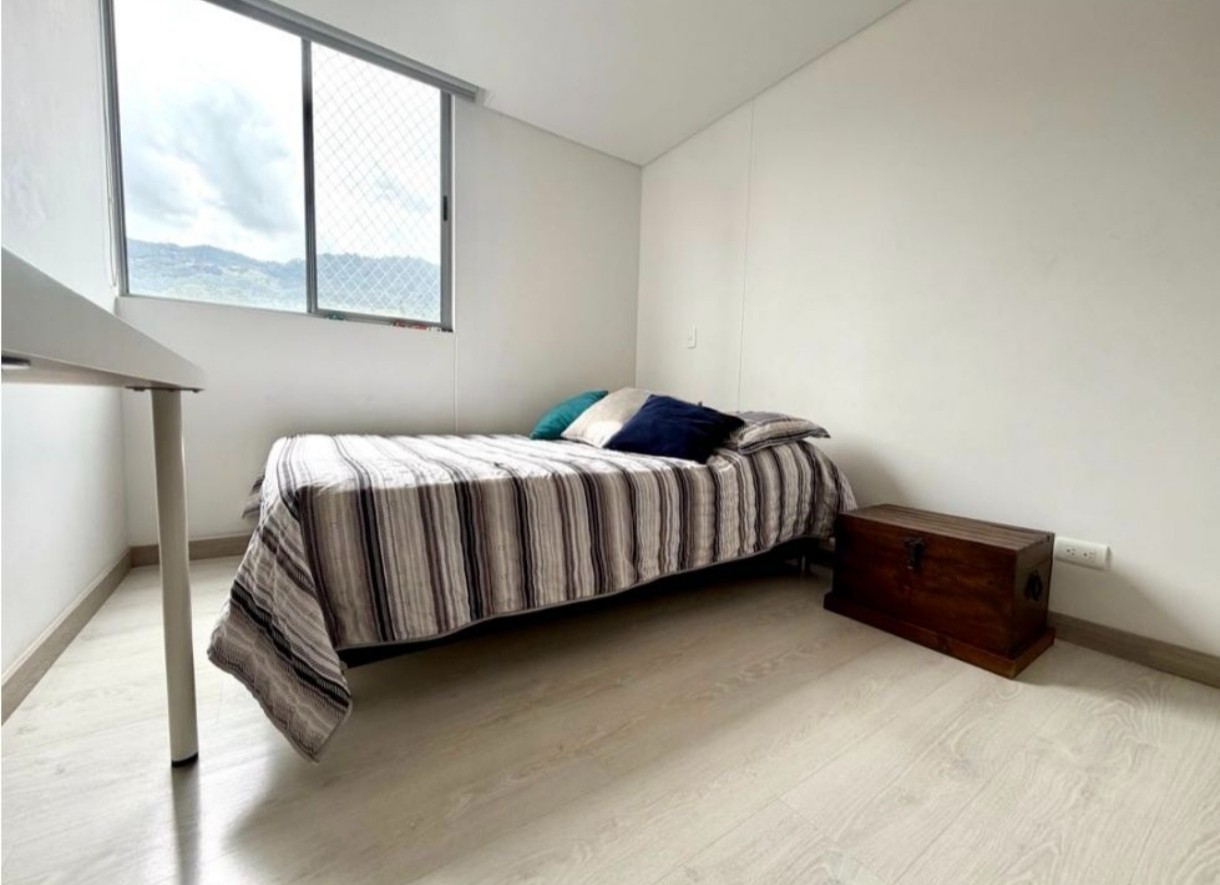 Apartamento en venta en El Chingui, Envigado · foto 5 de 14