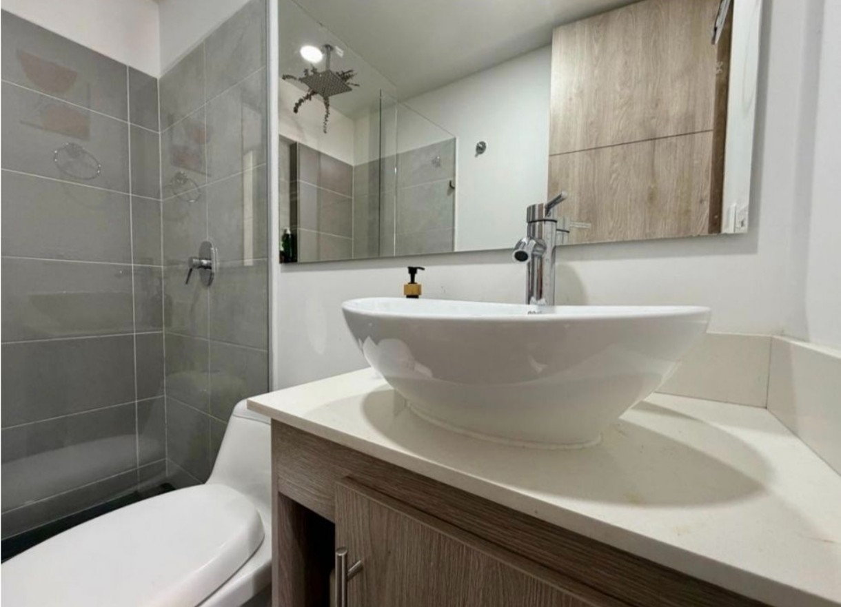 Apartamento en venta en El Chingui, Envigado · foto 8 de 14