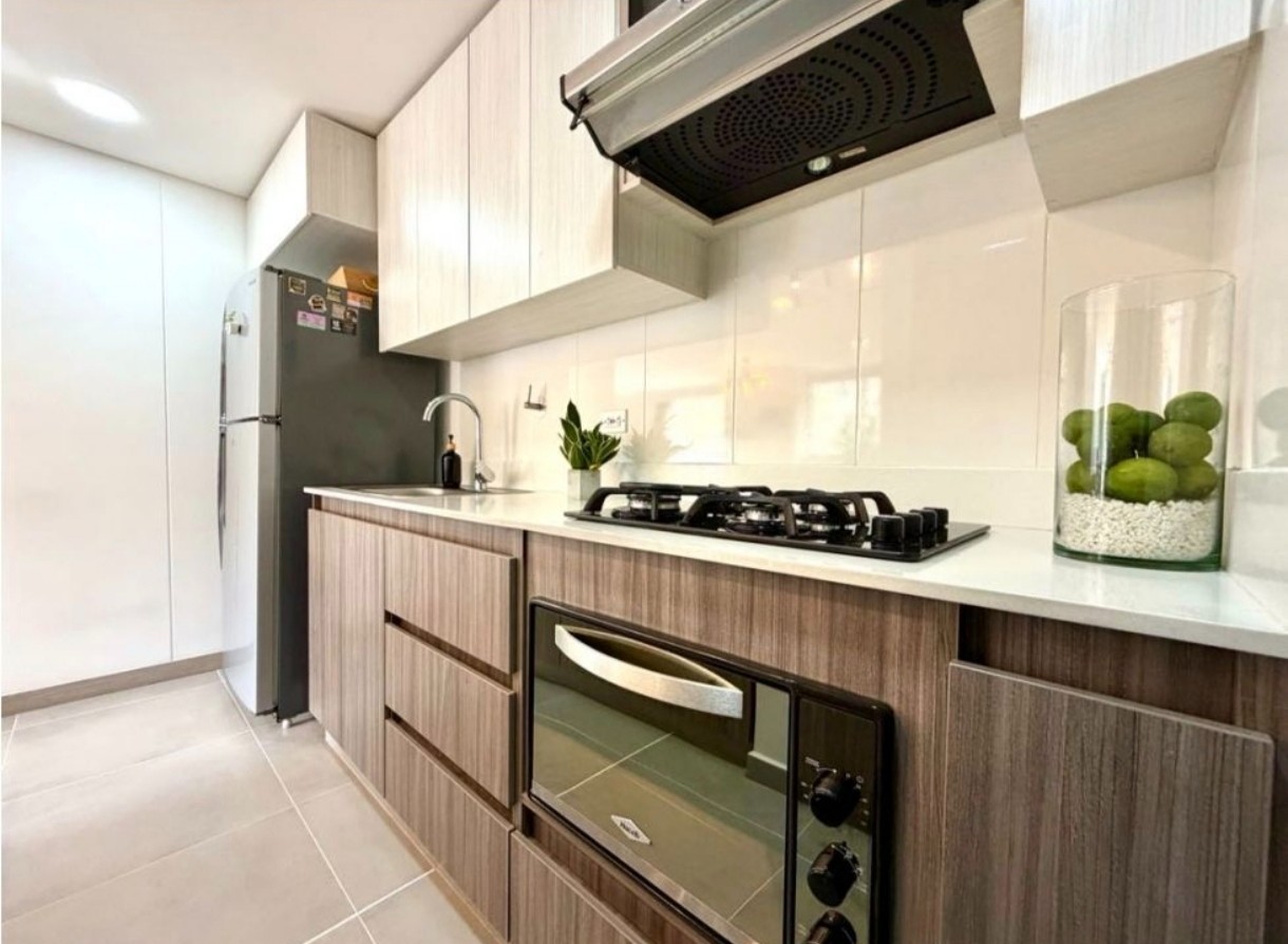 Apartamento en venta en El Chingui, Envigado · foto 2 de 14